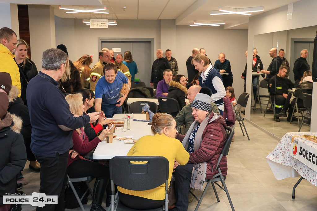 Kiermasz charytatywny w Policach