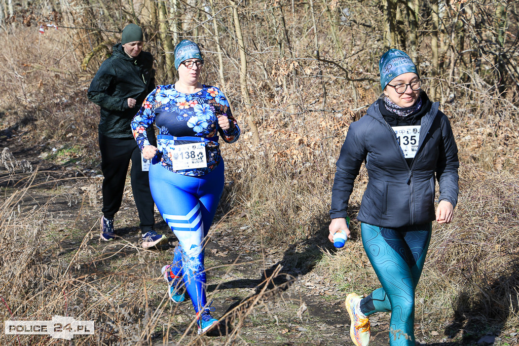 Tropem Wilczym w Policach