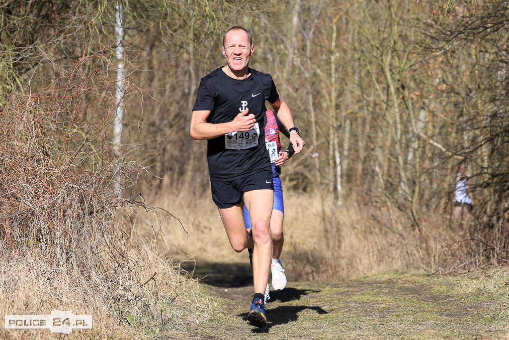 Tropem Wilczym w Policach