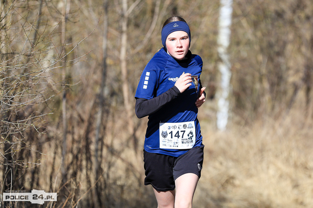 Tropem Wilczym w Policach