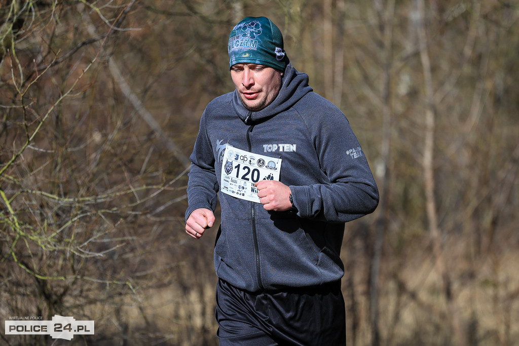 Tropem Wilczym w Policach