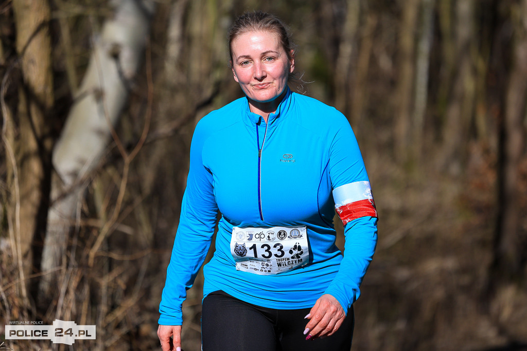 Tropem Wilczym w Policach