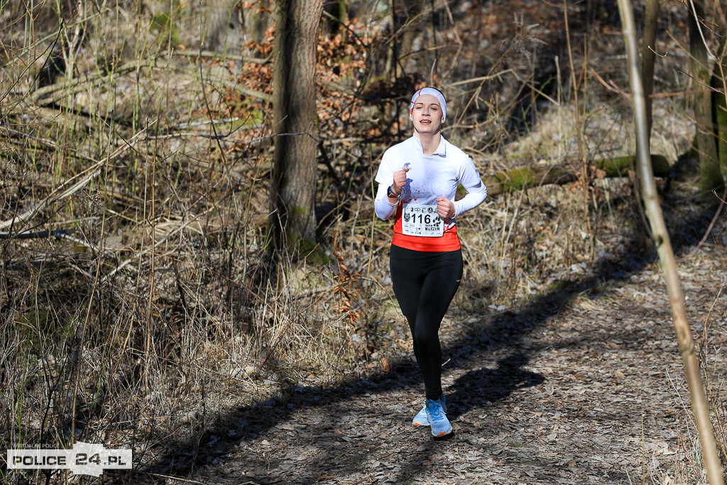 Tropem Wilczym w Policach