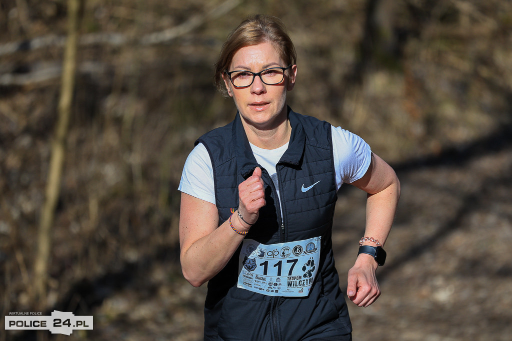 Tropem Wilczym w Policach