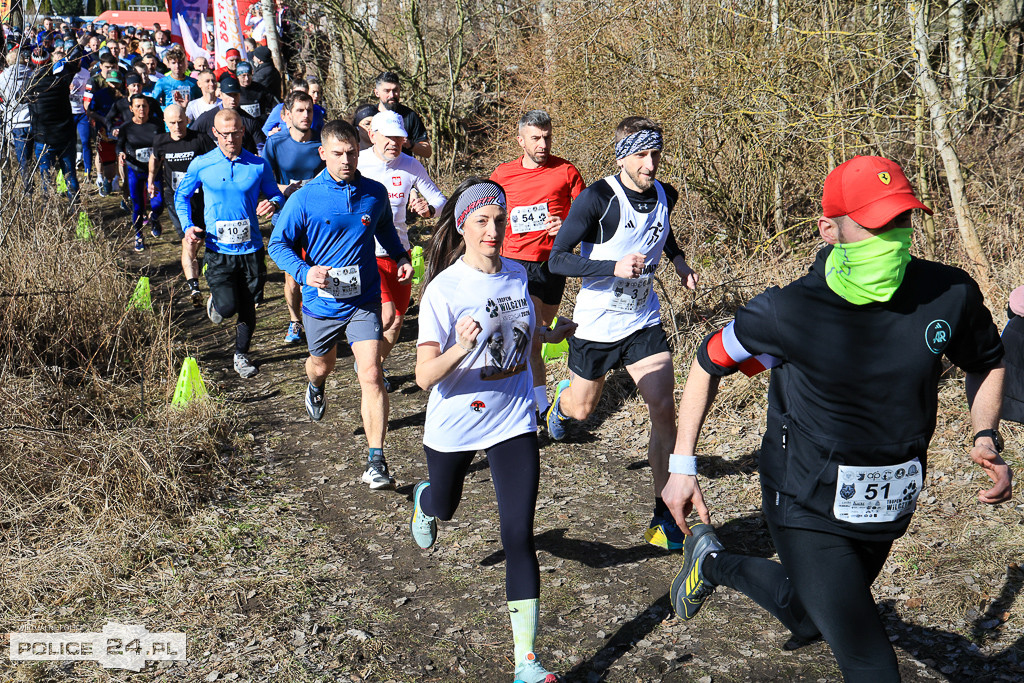 Tropem Wilczym w Policach