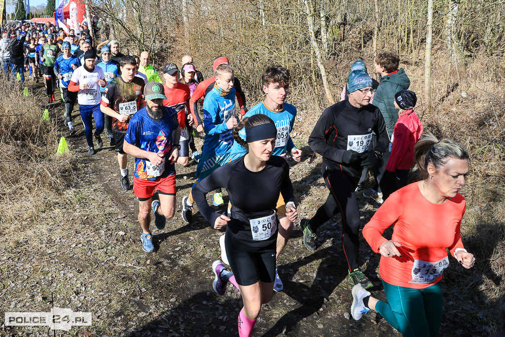 Tropem Wilczym w Policach