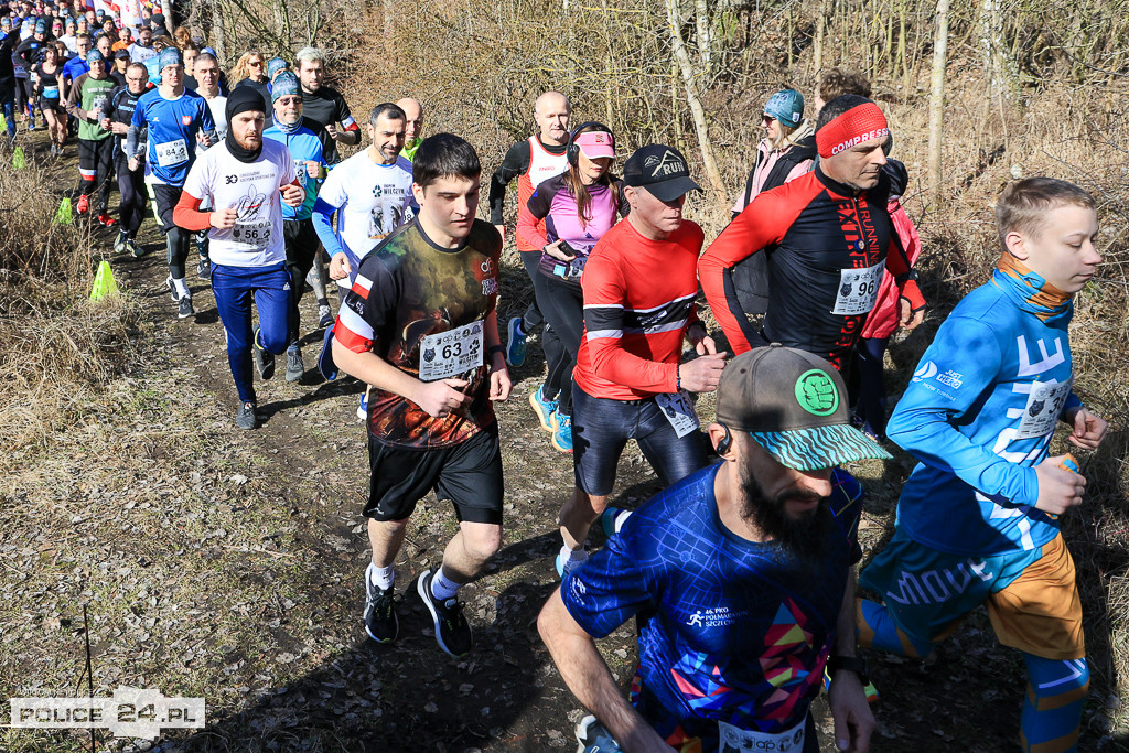 Tropem Wilczym w Policach