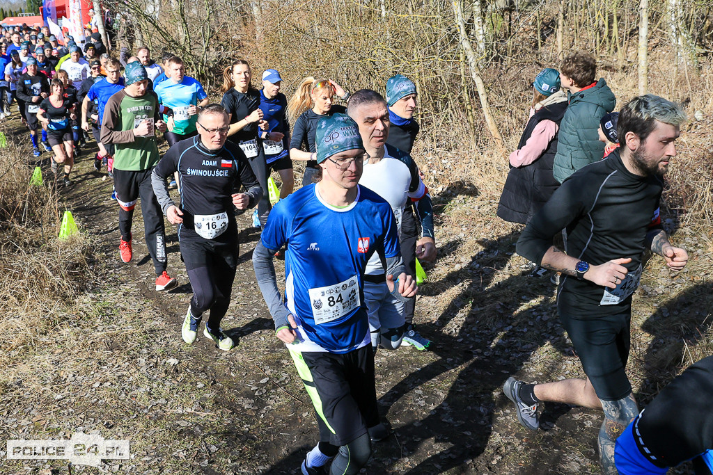 Tropem Wilczym w Policach