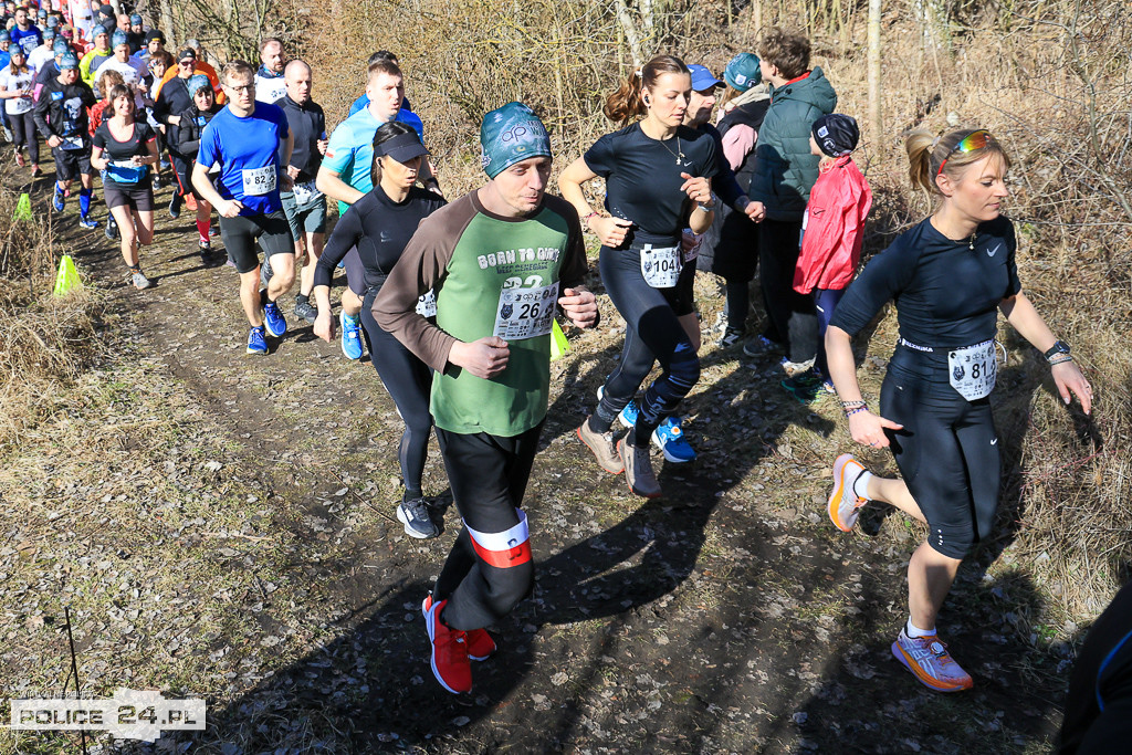 Tropem Wilczym w Policach