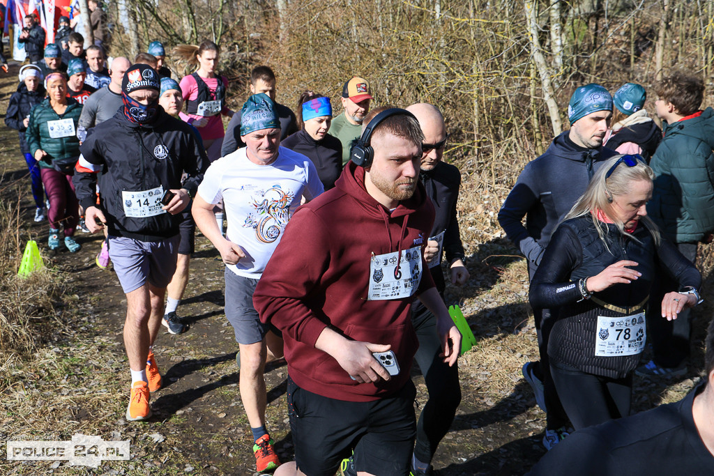 Tropem Wilczym w Policach