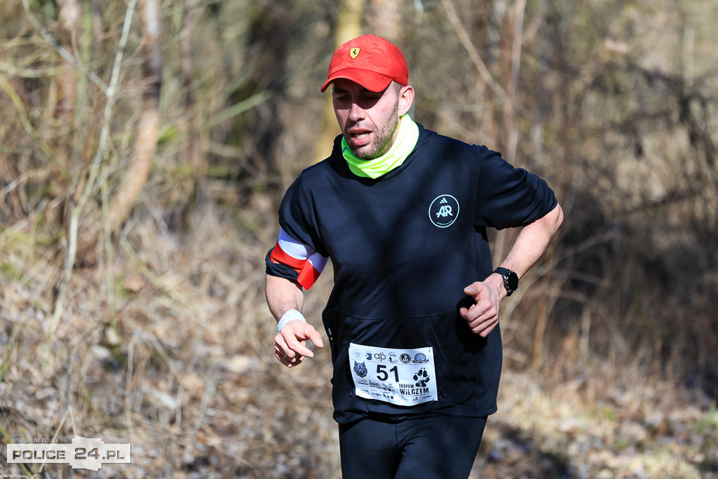 Tropem Wilczym w Policach