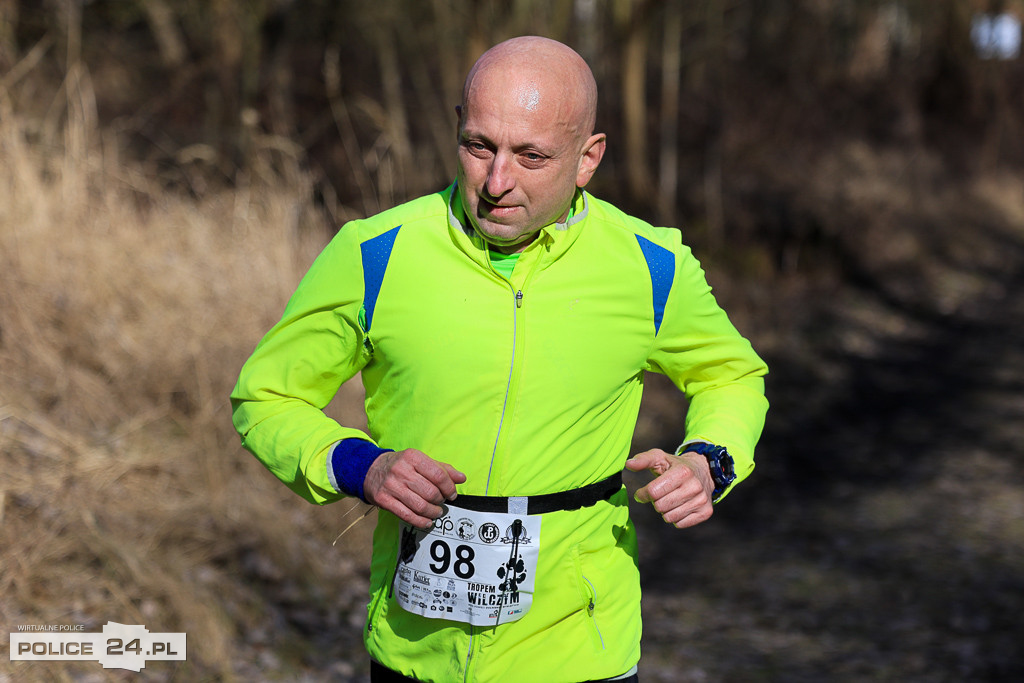 Tropem Wilczym w Policach