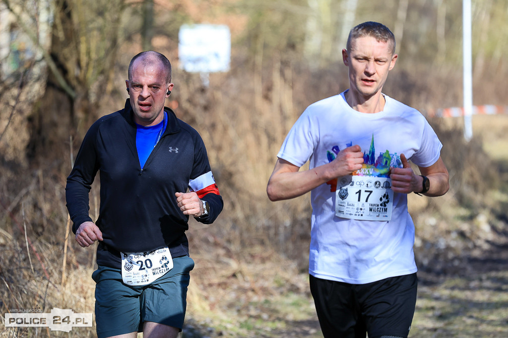 Tropem Wilczym w Policach