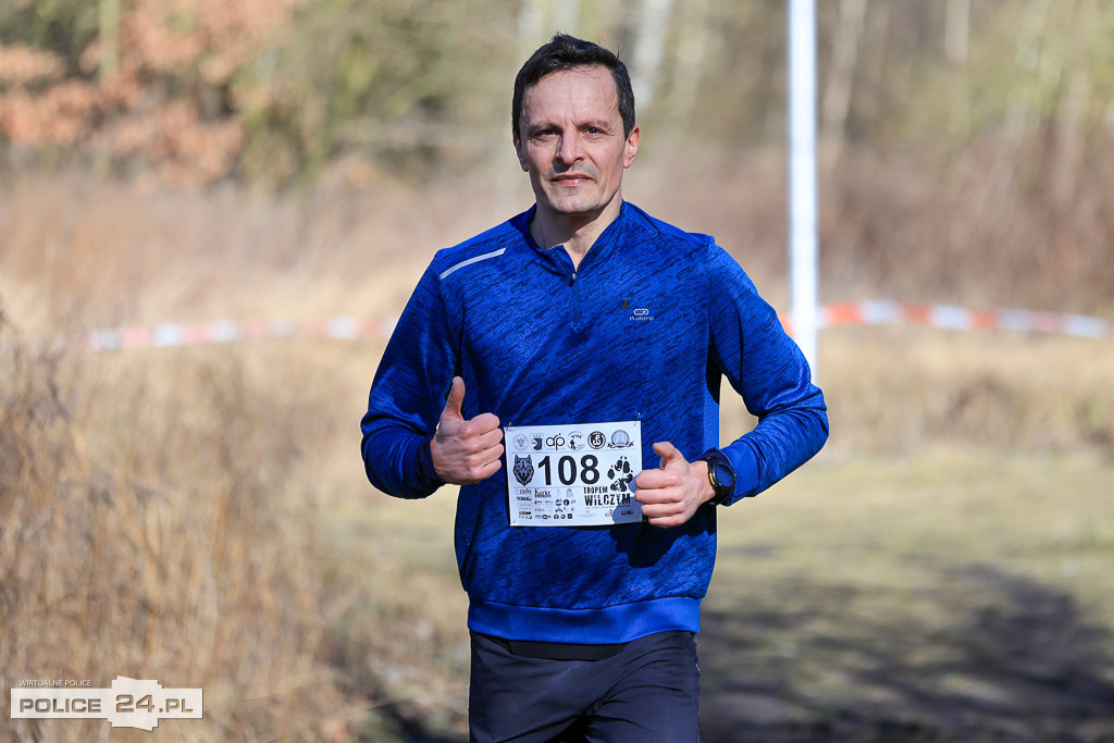Tropem Wilczym w Policach