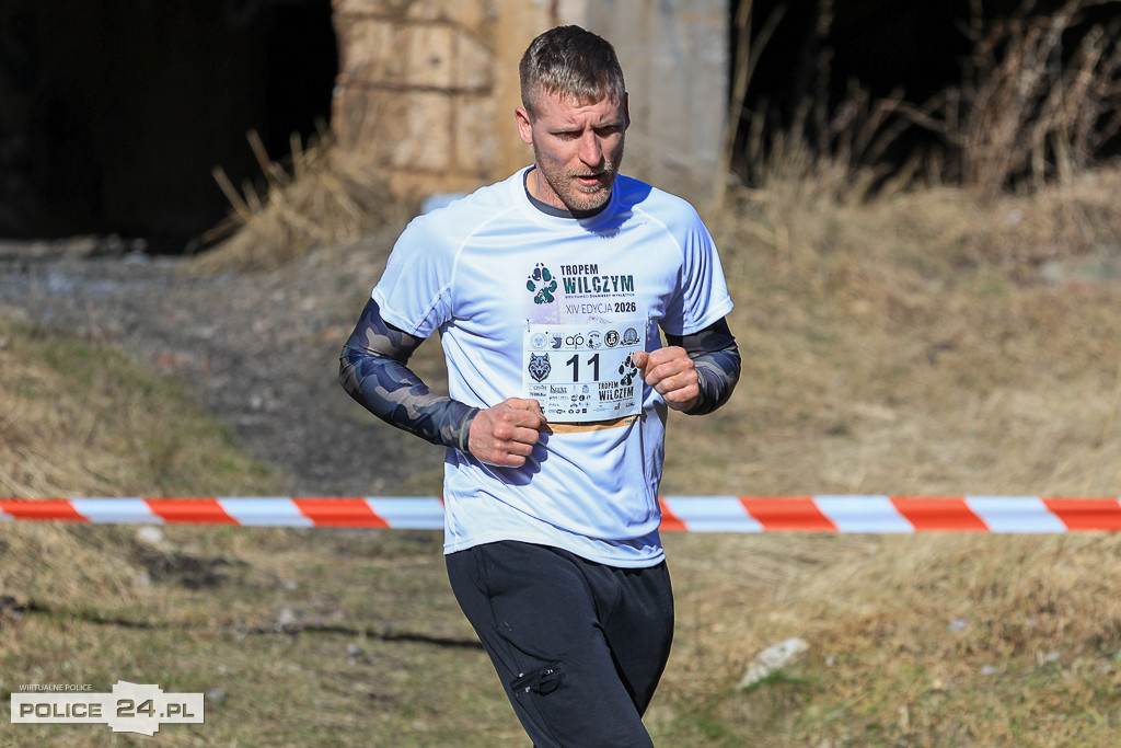 Tropem Wilczym w Policach