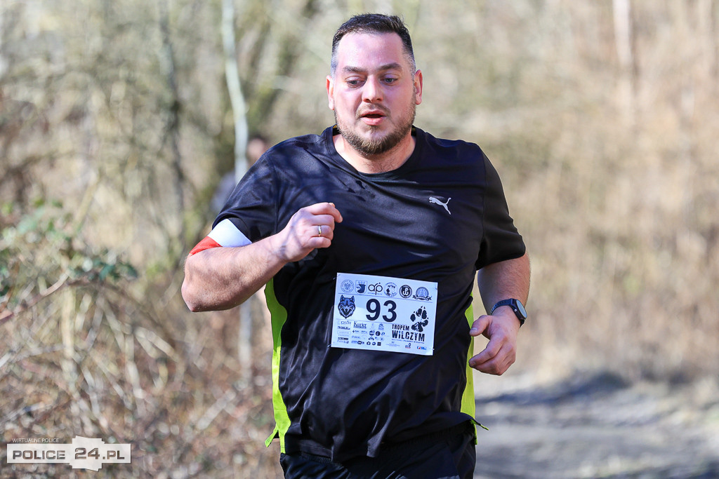 Tropem Wilczym w Policach