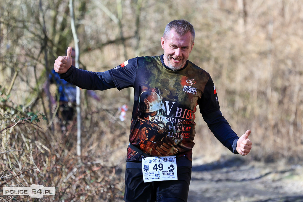 Tropem Wilczym w Policach