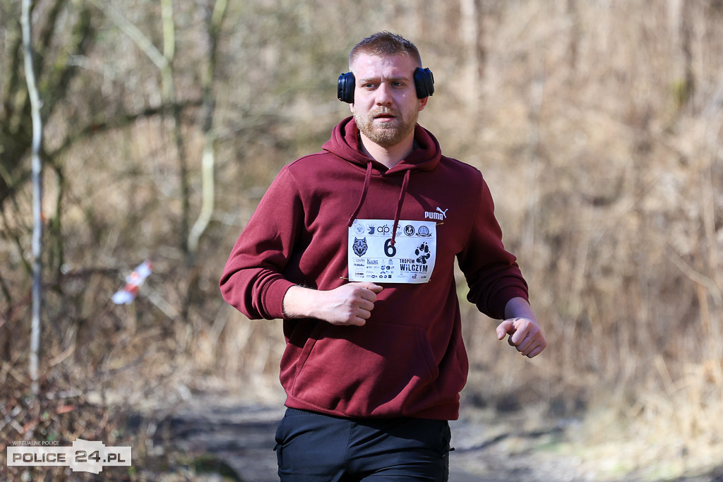Tropem Wilczym w Policach
