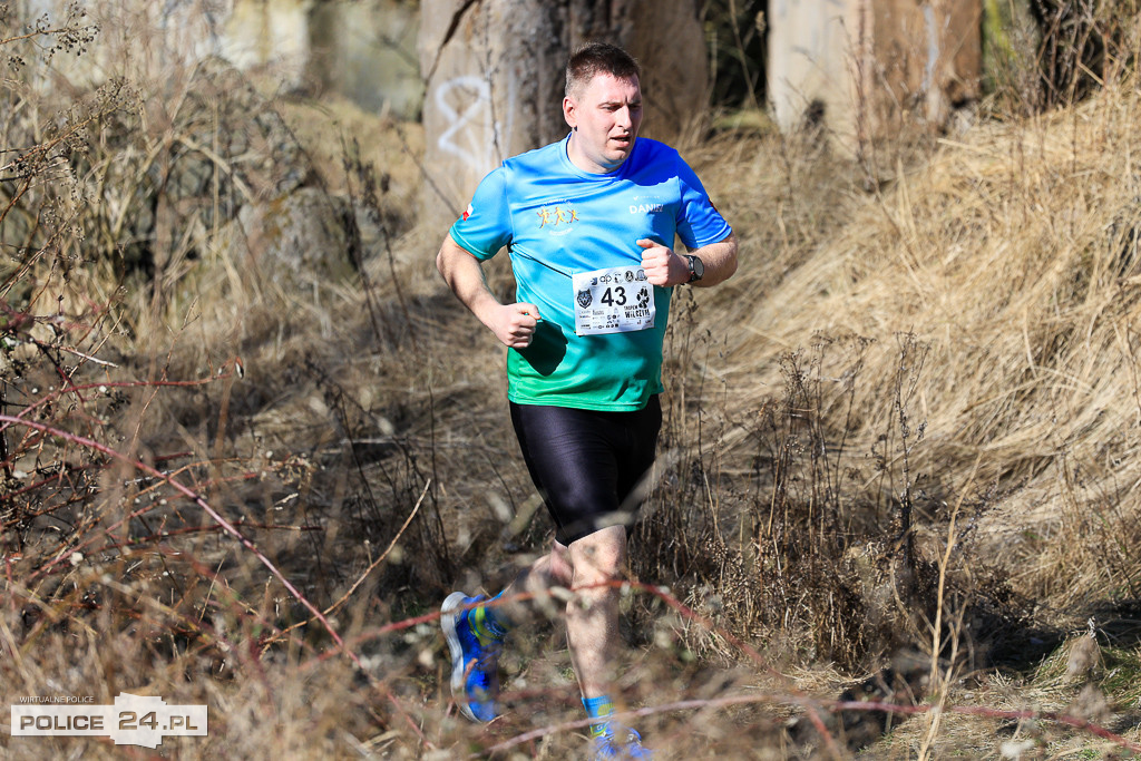 Tropem Wilczym w Policach