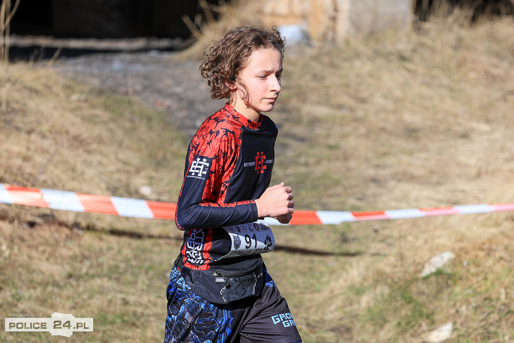 Tropem Wilczym w Policach