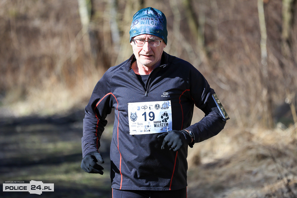 Tropem Wilczym w Policach