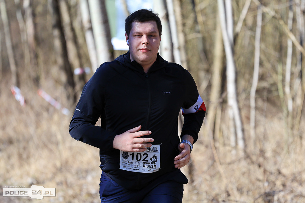 Tropem Wilczym w Policach