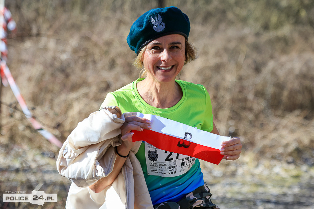 Tropem Wilczym w Policach