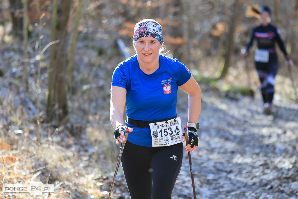 Tropem Wilczym w Policach