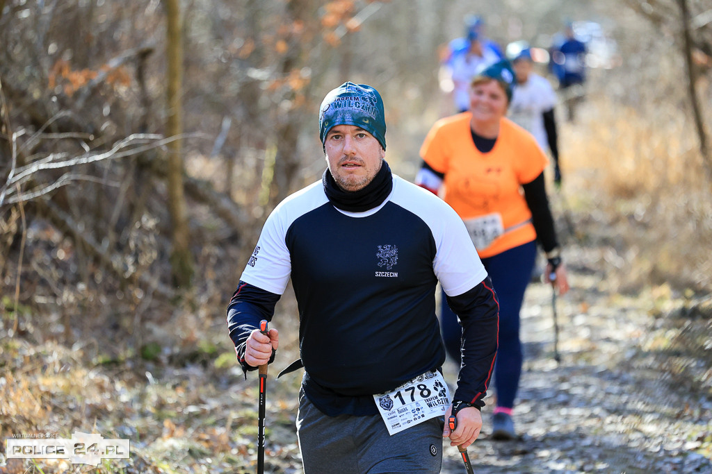 Tropem Wilczym w Policach