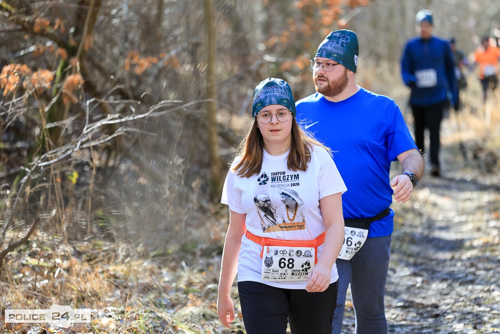 Tropem Wilczym w Policach