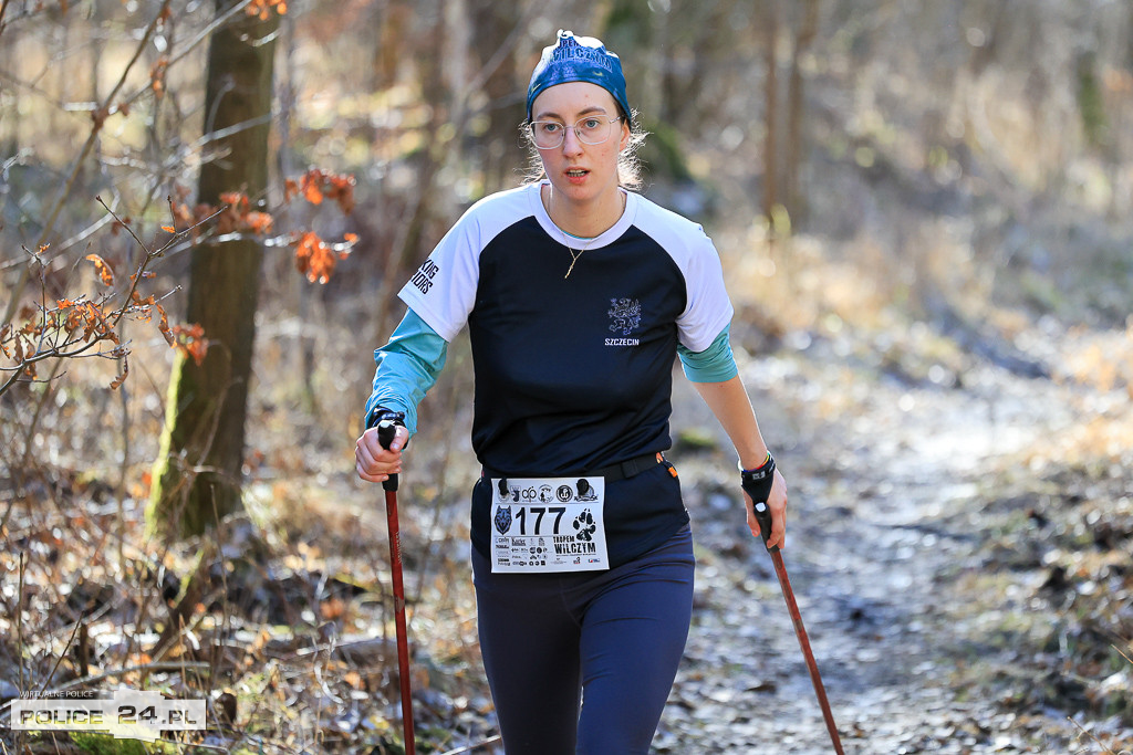 Tropem Wilczym w Policach