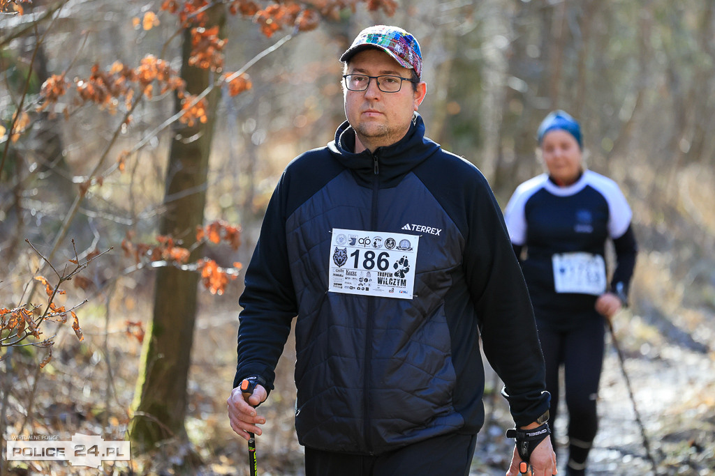 Tropem Wilczym w Policach