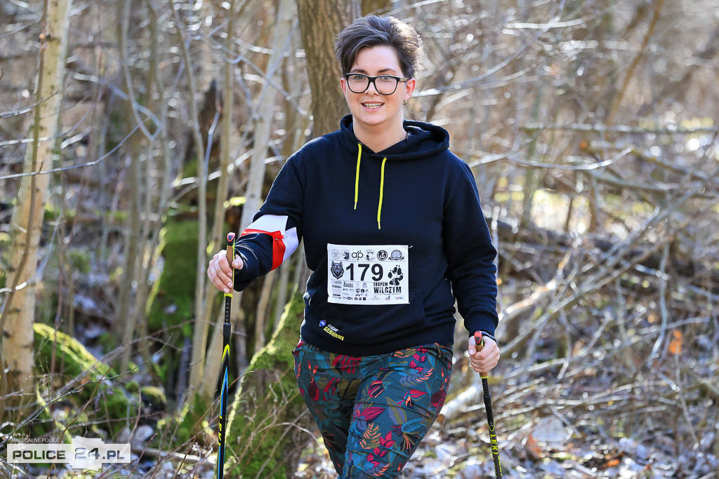 Tropem Wilczym w Policach