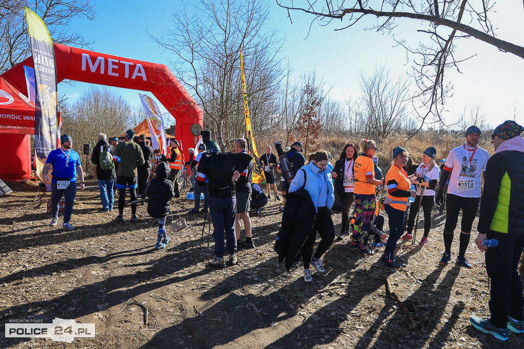 Tropem Wilczym w Policach