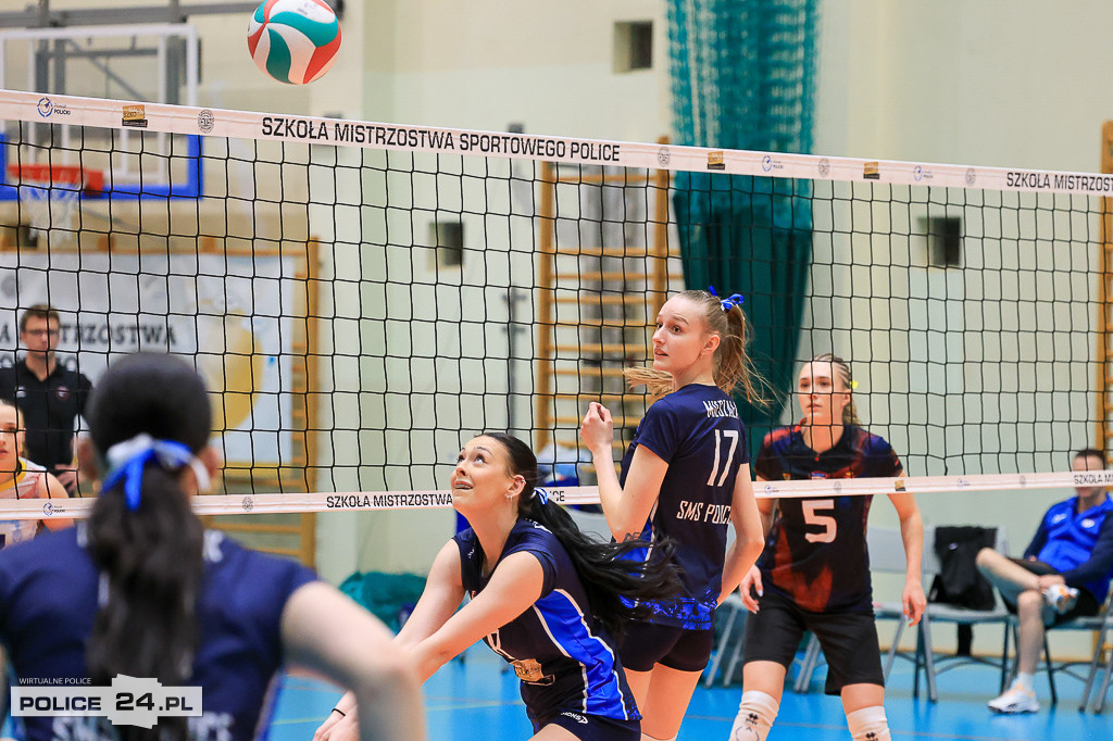 Półfinały Mistrzostw Polski Juniorek W Policach