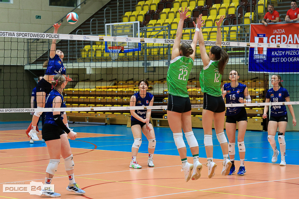 Półfinały Mistrzostw Polski Juniorek W Policach
