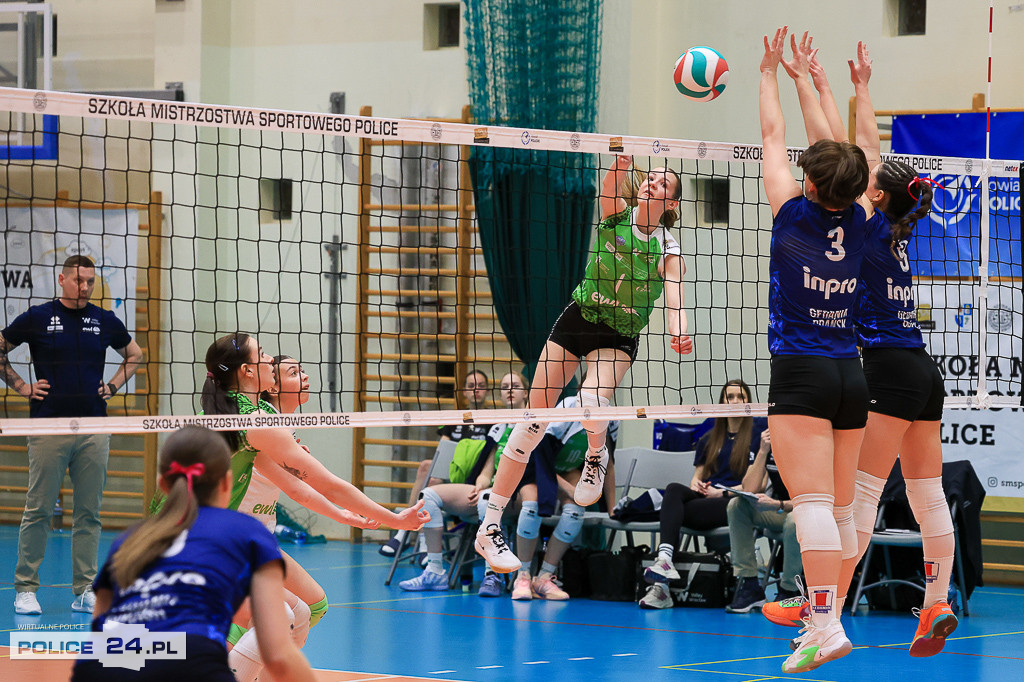 Półfinały Mistrzostw Polski Juniorek W Policach
