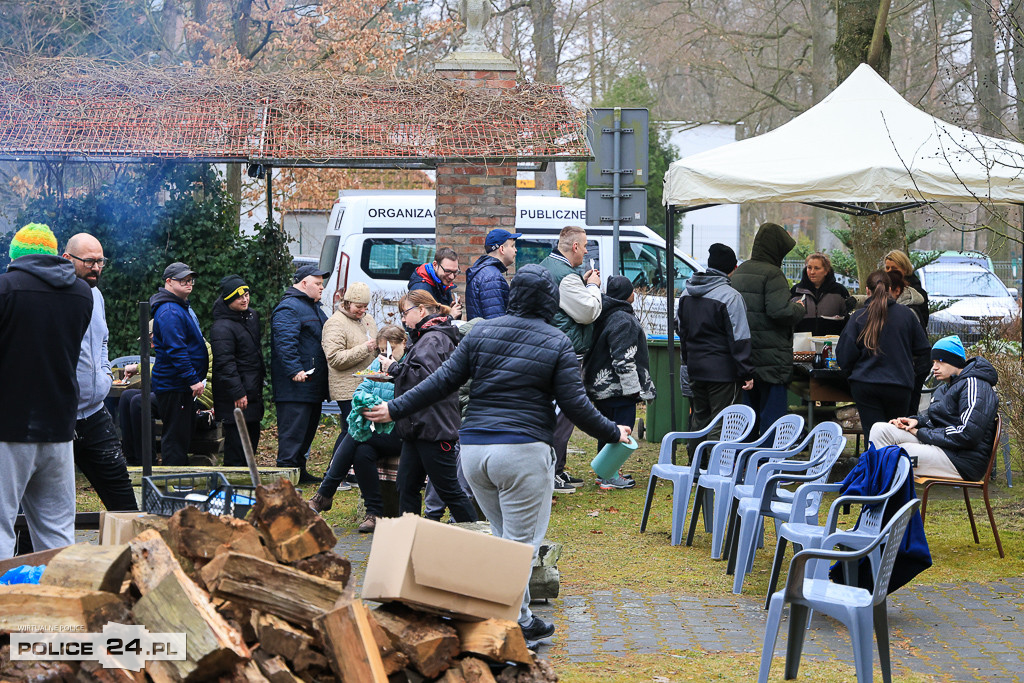 Podopieczni PSONI Police pożegnali zimę przy ognisku
