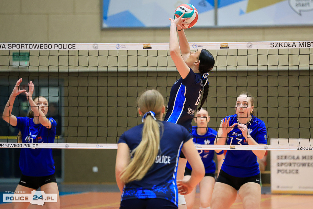 Półfinał Mistrzostw Polski Juniorek Młodszych w siatkówce