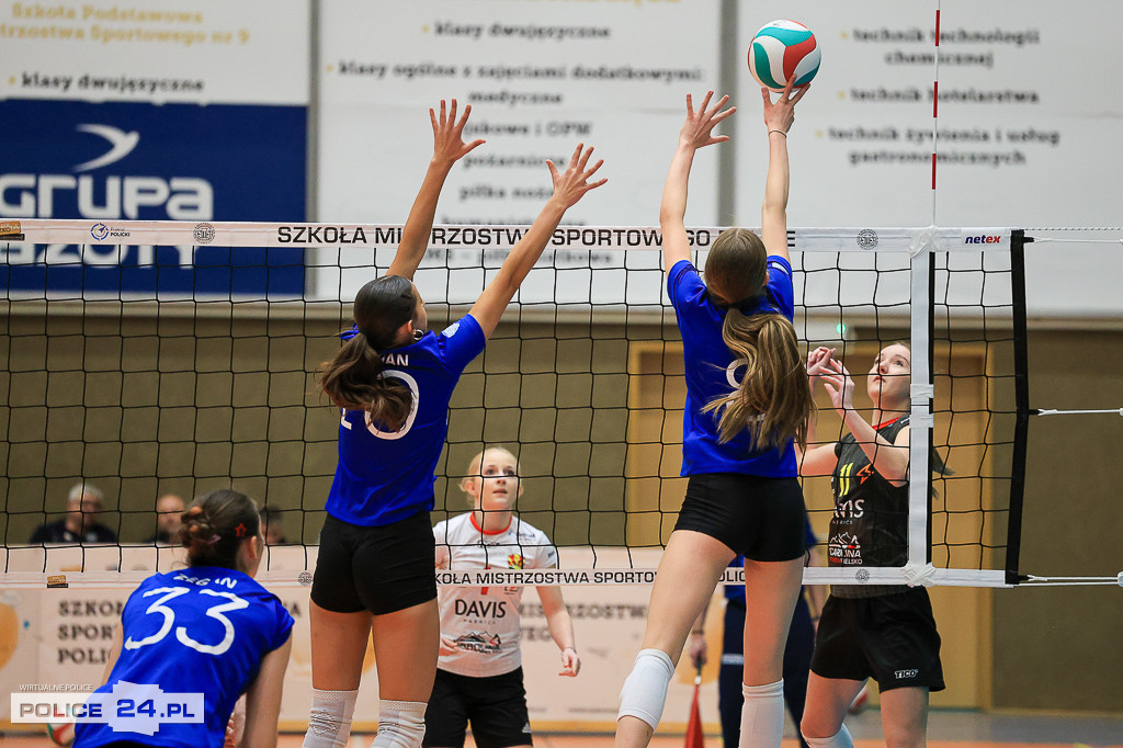 Półfinał Mistrzostw Polski Juniorek Młodszych w siatkówce