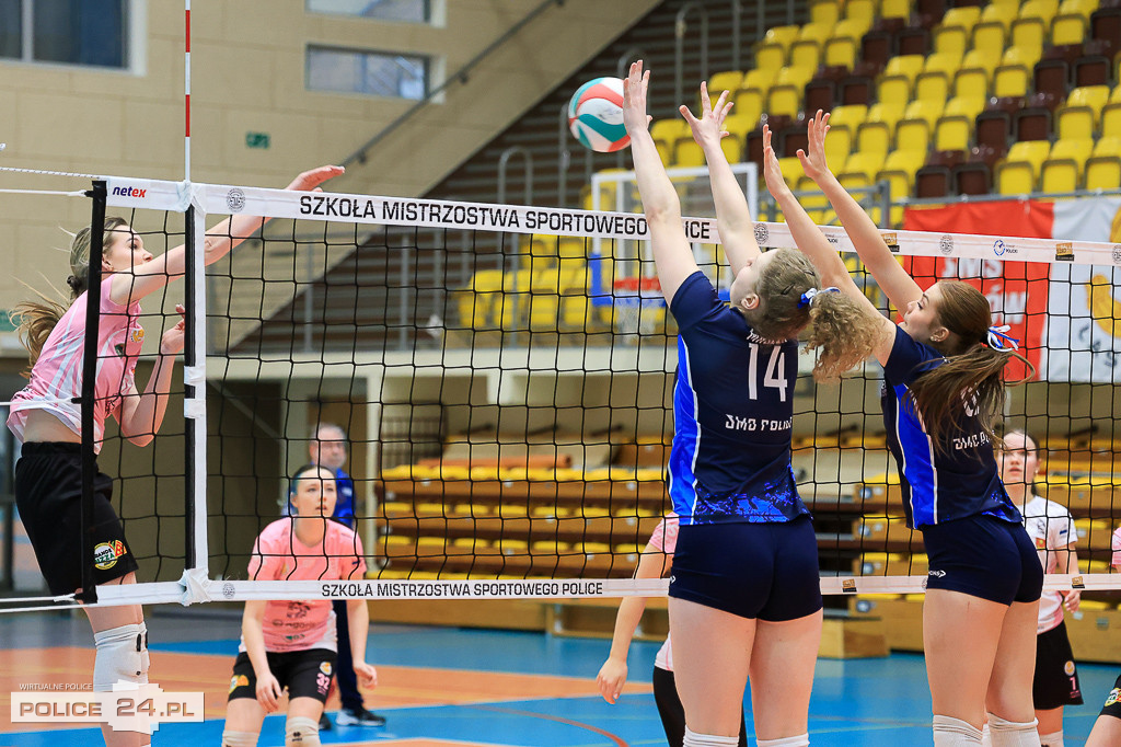 Półfinał Mistrzostw Polski Juniorek Młodszych w siatkówce