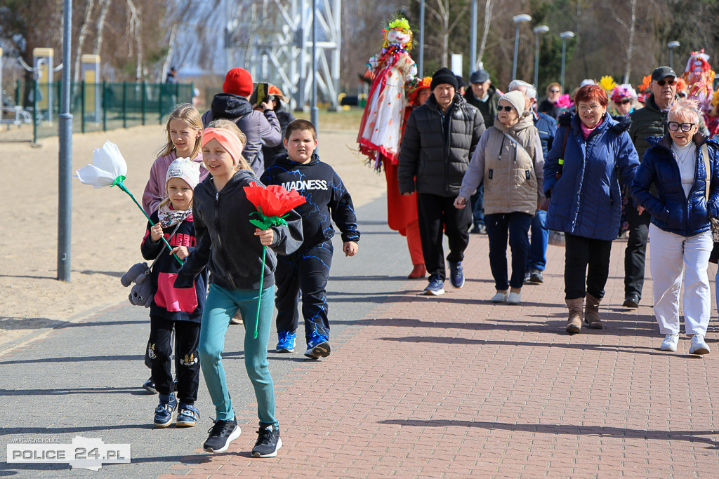 Topienie Marzanny i Powitanie Wiosny w Trzebieży