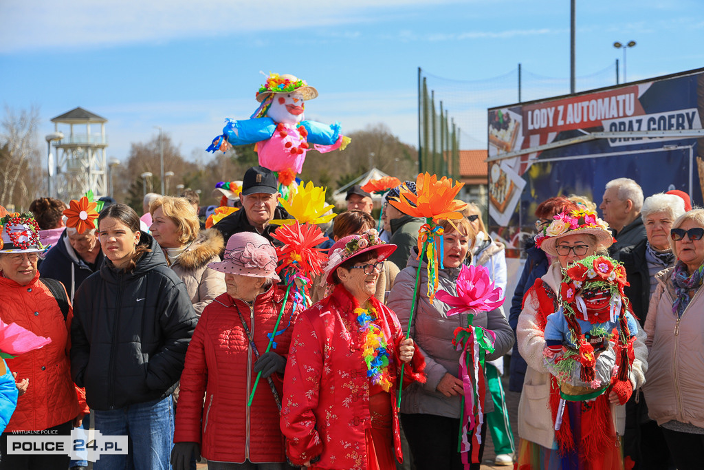 Topienie Marzanny i Powitanie Wiosny w Trzebieży
