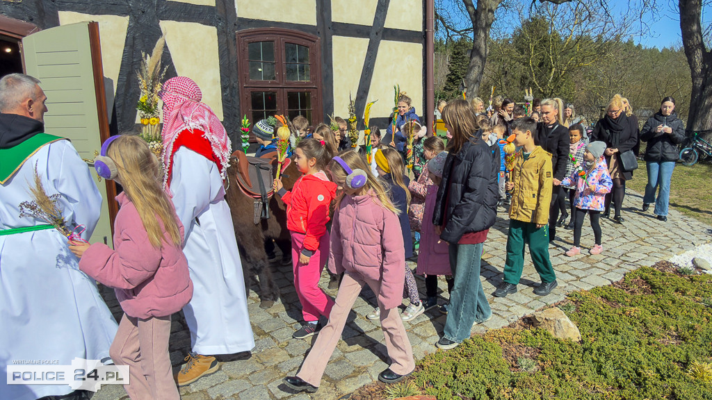 Niedziela Palmowa w Niekłończycy