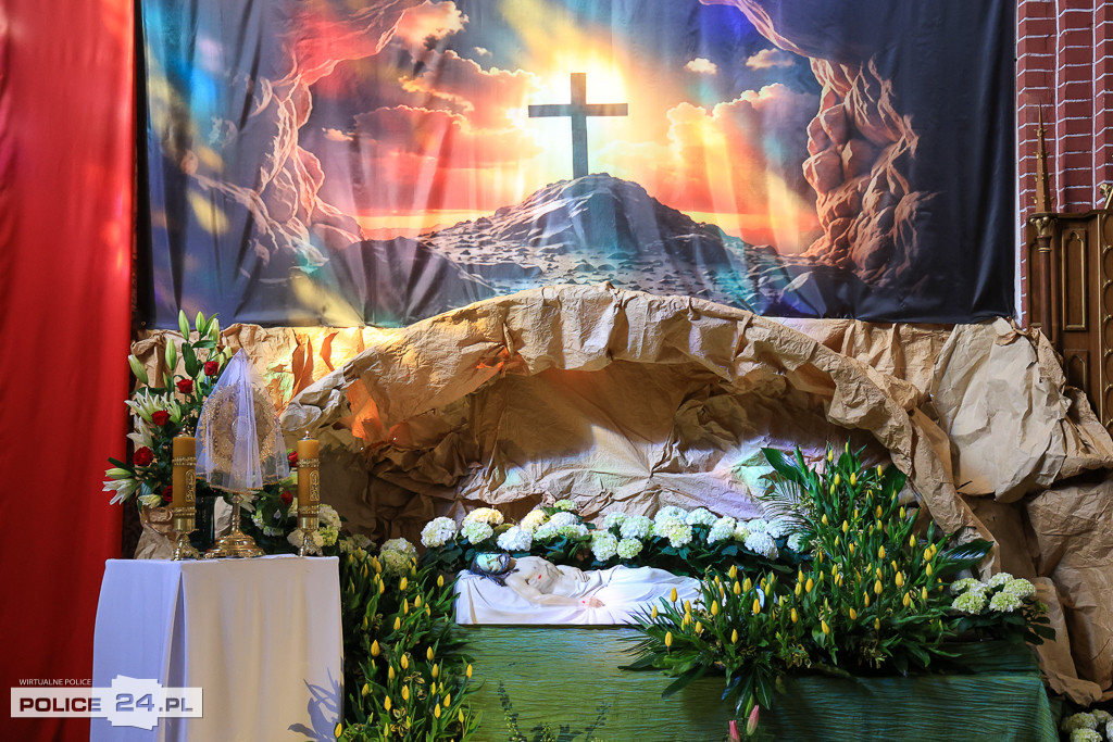 Święcenie pokarmów w Policach, Niekłończycy, Tatyni