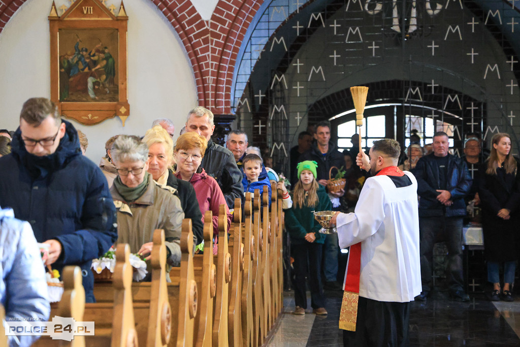 Święcenie pokarmów w Policach, Niekłończycy, Tatyni