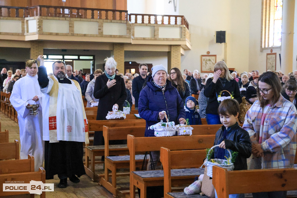 Święcenie pokarmów w Policach, Niekłończycy, Tatyni