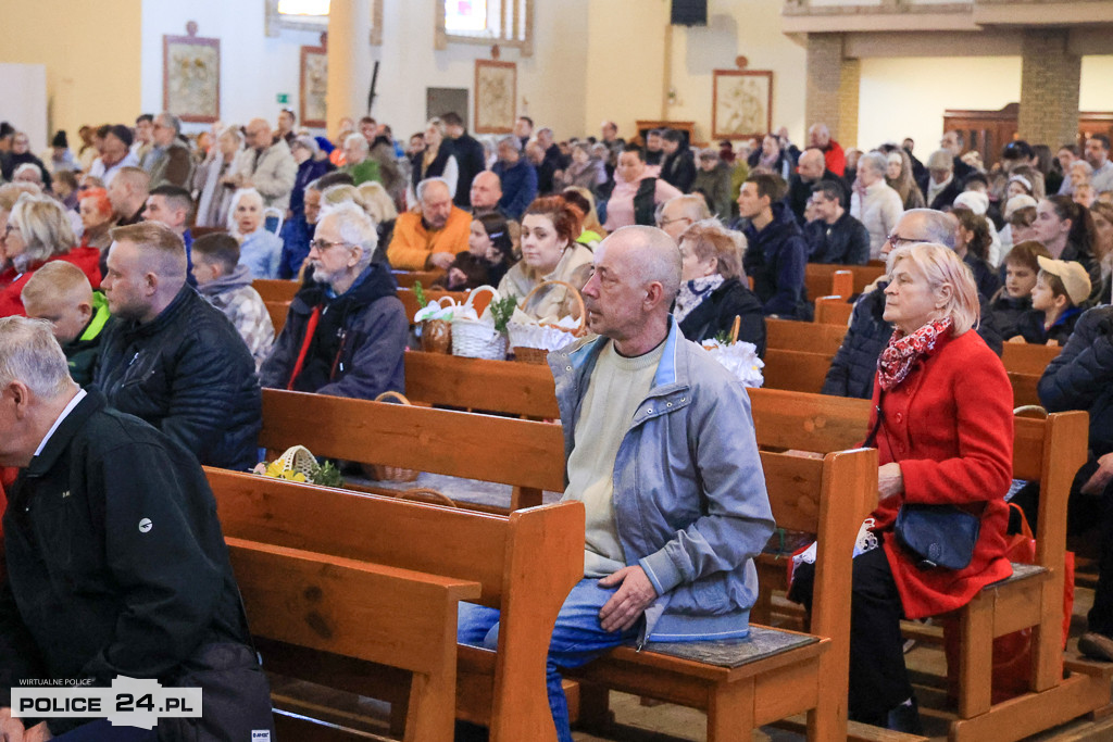 Święcenie pokarmów w Policach, Niekłończycy, Tatyni