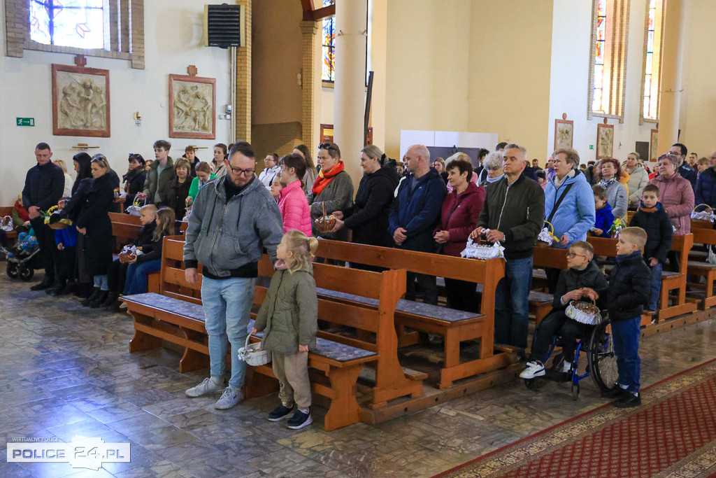 Święcenie pokarmów w Policach, Niekłończycy, Tatyni