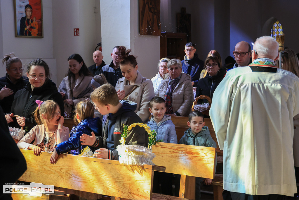 Święcenie pokarmów w Policach, Niekłończycy, Tatyni